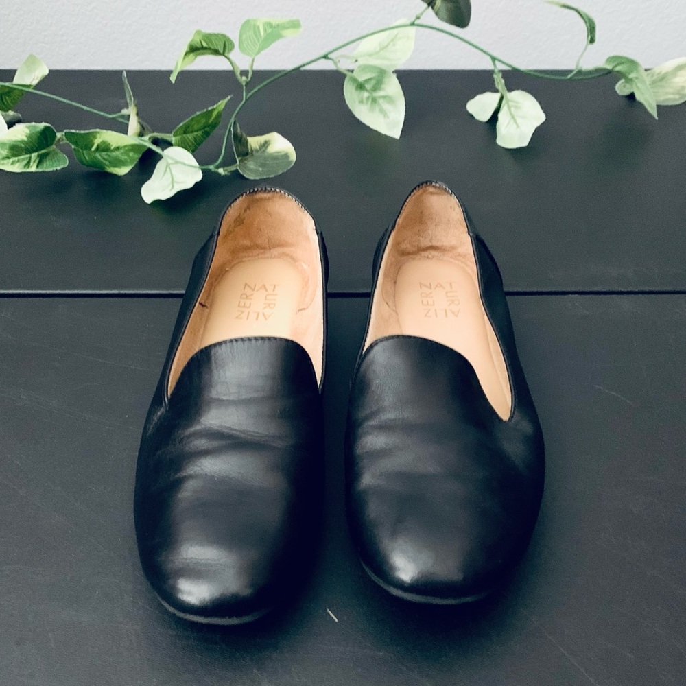Naturalizer flats